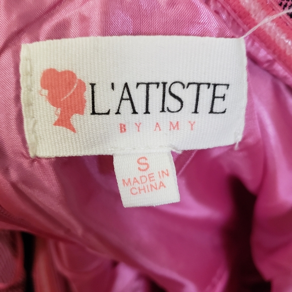 Pink dress - Picture 4 of 5